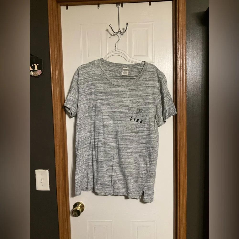 PINK Victoria's Secret Gray Marled Tee with Sequin Dog Logo - Picture 2 of 3